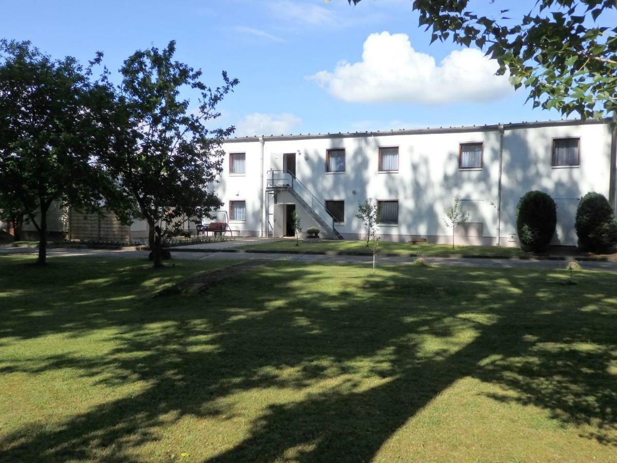 Zur Saale Hotel Weißenfels Екстериор снимка