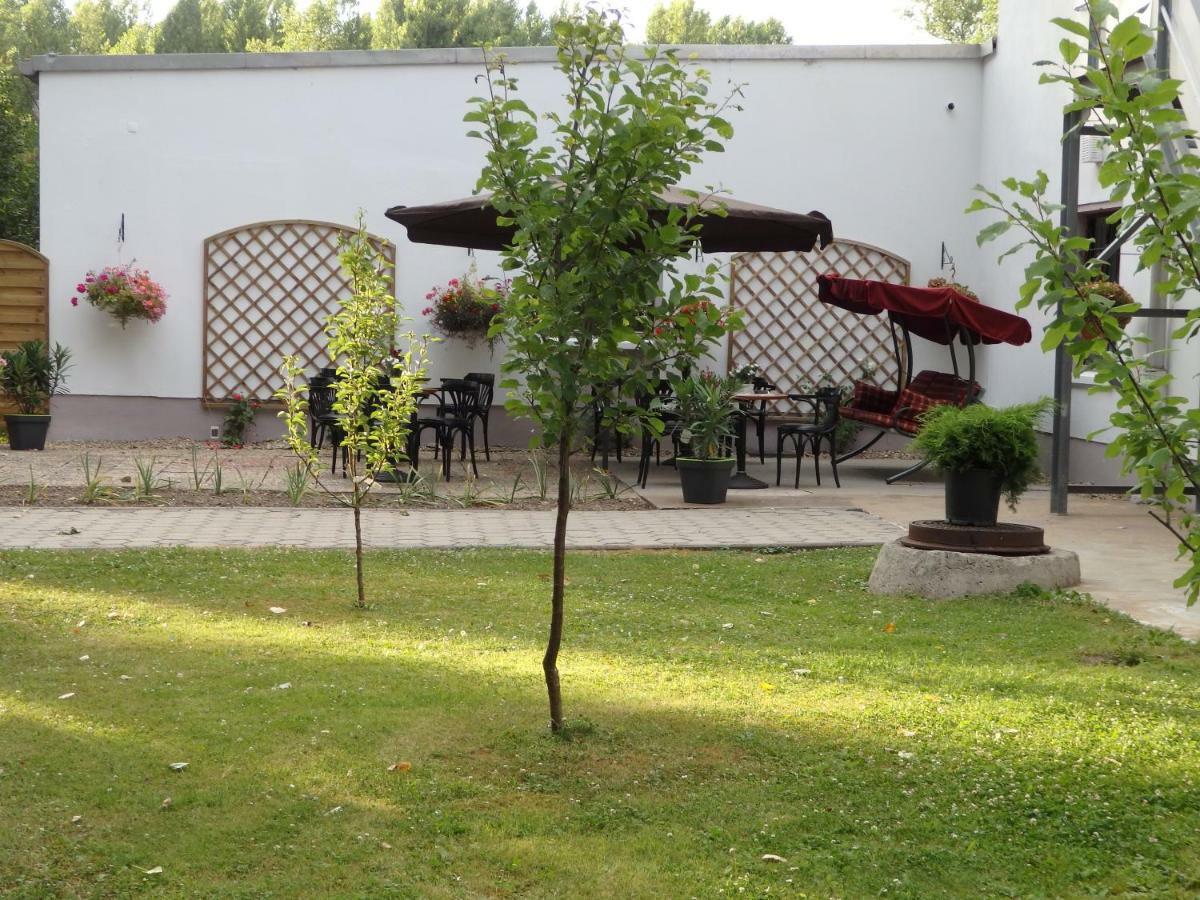 Zur Saale Hotel Weißenfels Екстериор снимка