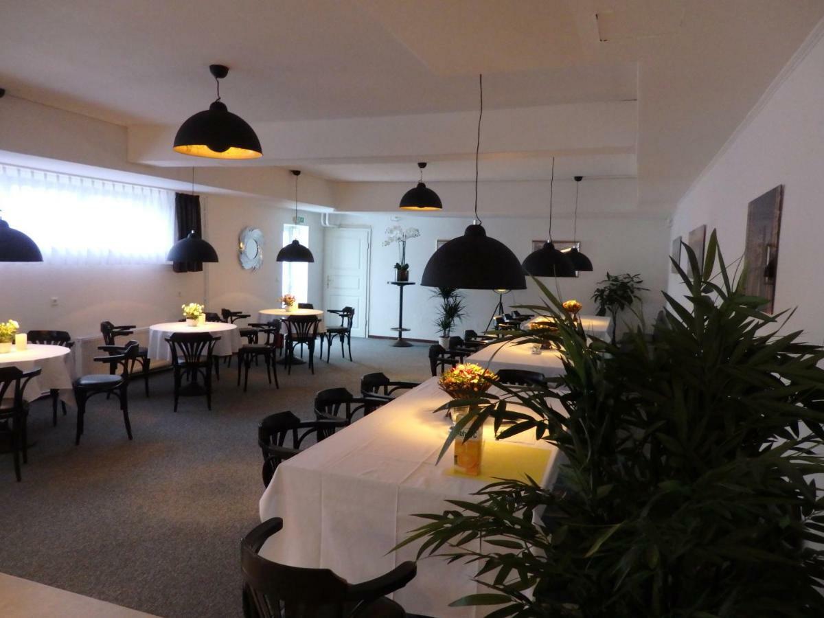 Zur Saale Hotel Weißenfels Екстериор снимка