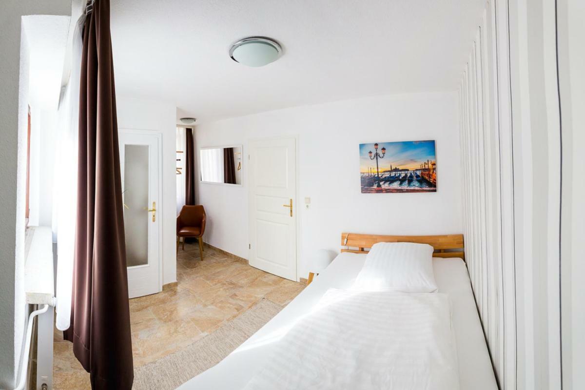 Zur Saale Hotel Weißenfels Екстериор снимка