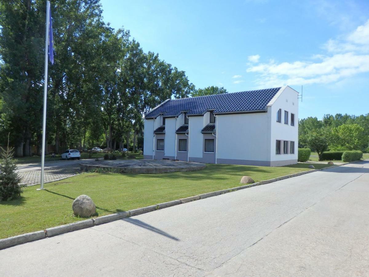 Zur Saale Hotel Weißenfels Екстериор снимка