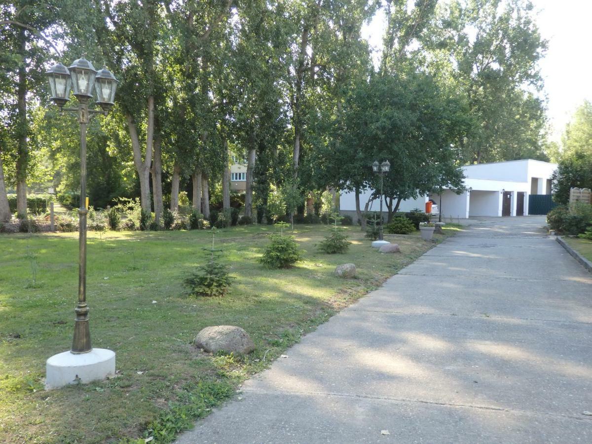 Zur Saale Hotel Weißenfels Екстериор снимка